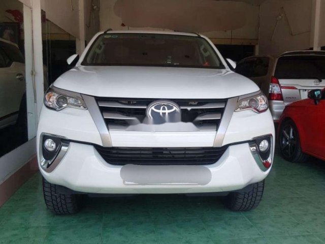 Cần bán lại xe Toyota Fortuner năm sản xuất 2019 còn mới, 900 triệu0