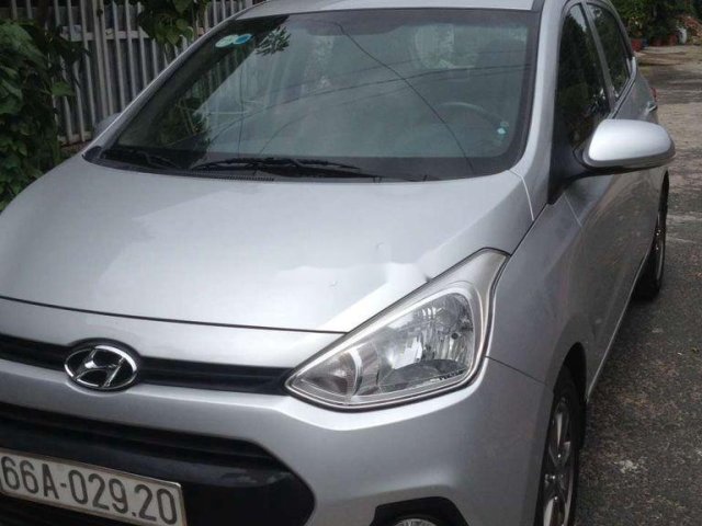 Bán Hyundai Grand i10 năm 2014, màu bạc, xe nhập  0