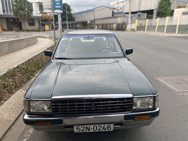 Bán Toyota Crown năm sản xuất 1990, nhập khẩu, giá tốt0