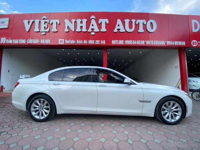 Bán BMW 7 Series năm sản xuất 2009, màu trắng, nhập khẩu còn mới