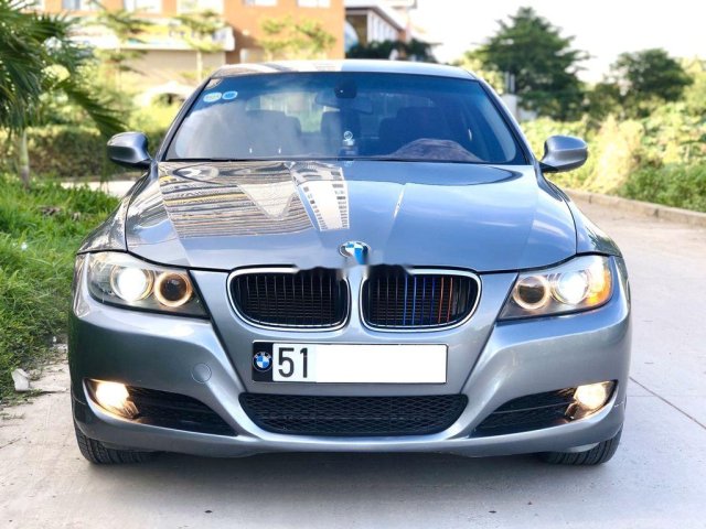 Cần bán BMW 320i năm 2011, nhập khẩu0