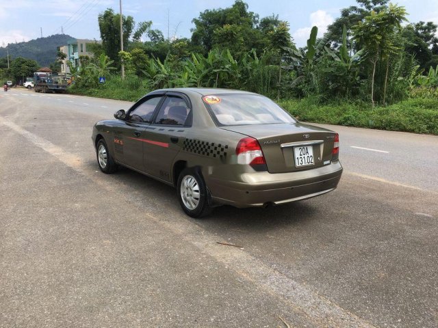 Cần bán gấp Daewoo Nubira đời 20010