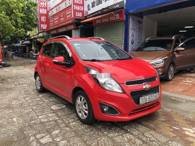 Bán Chevrolet Spark đời 2015, màu đỏ 0