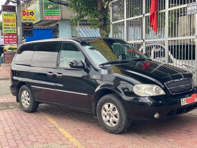 Cần bán lại xe Kia Carnival năm sản xuất 2006 còn mới, 215 triệu