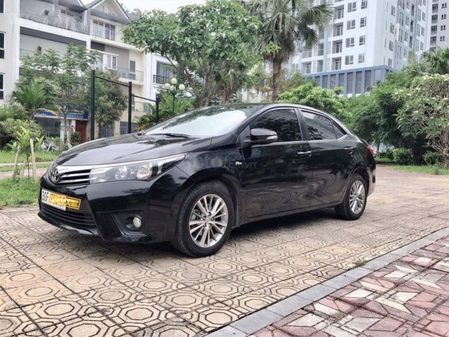 Bán Toyota Corolla Altis 1.8G AT 2015, màu đen, máy êm ru