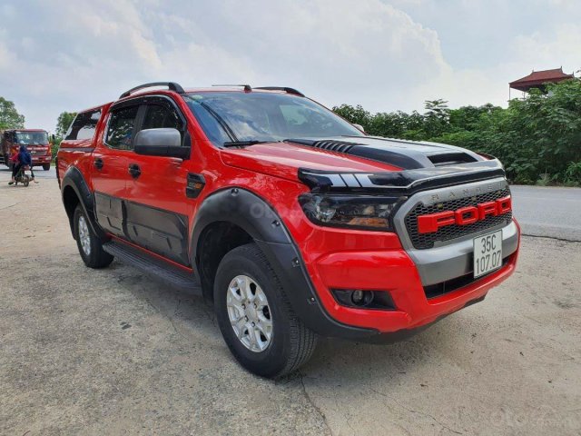 Bán xe Ford Ranger XLS 2.2L 4x2 AT 2016, màu đỏ, nhập khẩu