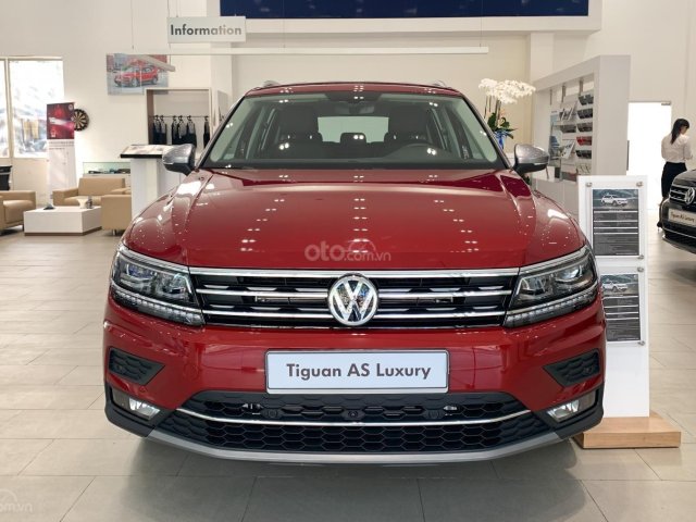 Volkswagen Tiguan Luxury 2020 mới giảm 50% trước bạ, bản cao cấp, ưu đãi lớn hơn khi gọi