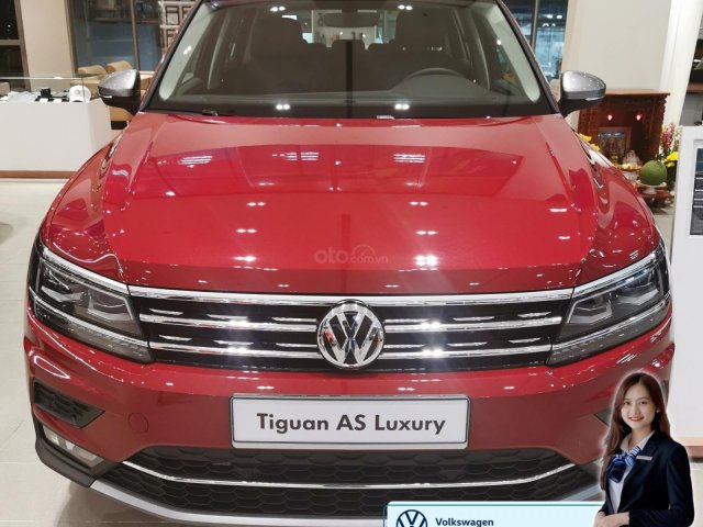 Giảm 50% trước bạ cho xe nhập Vw Tiguan Luxury màu đỏ Ruby - Ms Minh Thư VW Sài Gòn