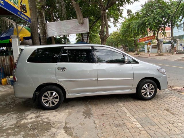 Cần bán gấp Toyota Innova 2015 còn mới, giá 450tr