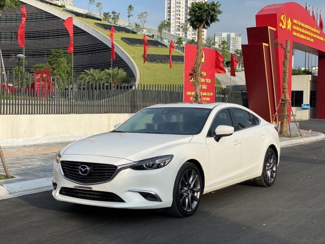 Bán ô tô Mazda 6 năm 2017 còn mới, giá 750tr0