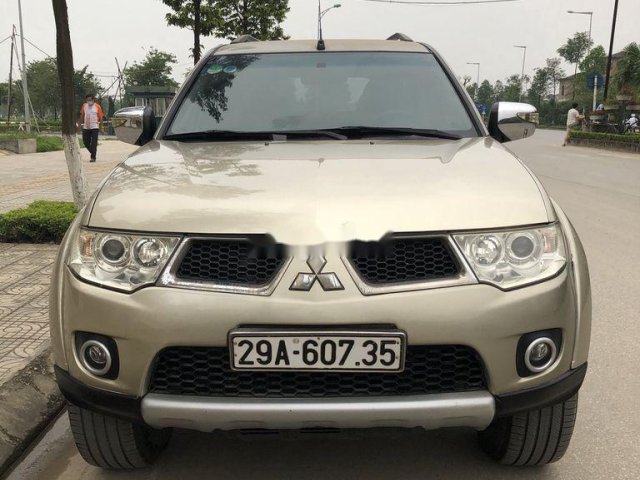 Cần bán lại xe Mitsubishi Pajero Sport đời 2013 còn mới