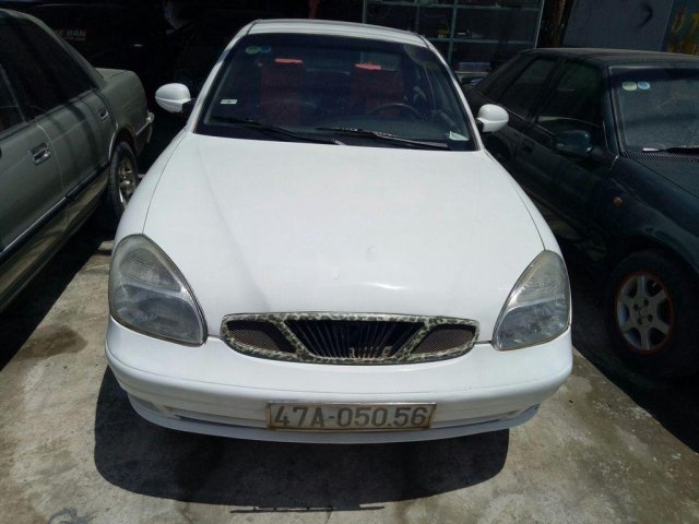 Bán ô tô Daewoo Nubira đời 2001 còn mới0