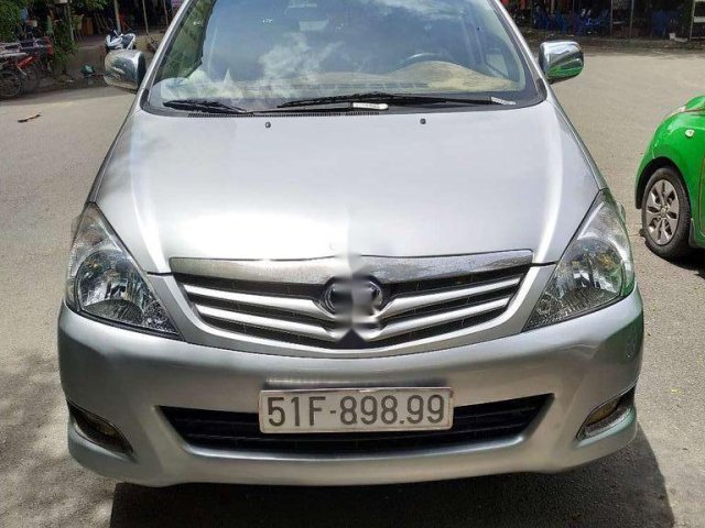 Bán Toyota Innova năm sản xuất 2010, màu bạc còn mới, giá chỉ 445 triệu