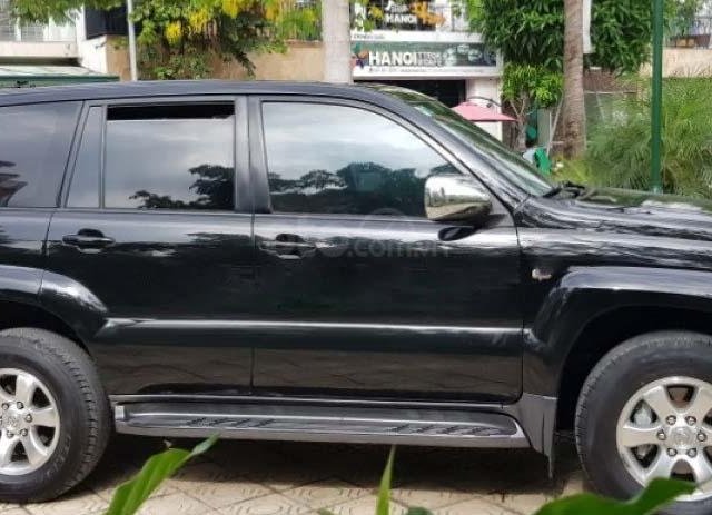 Cần bán Toyota Land Cruiser sản xuất 2007, màu đen, xe nhập 