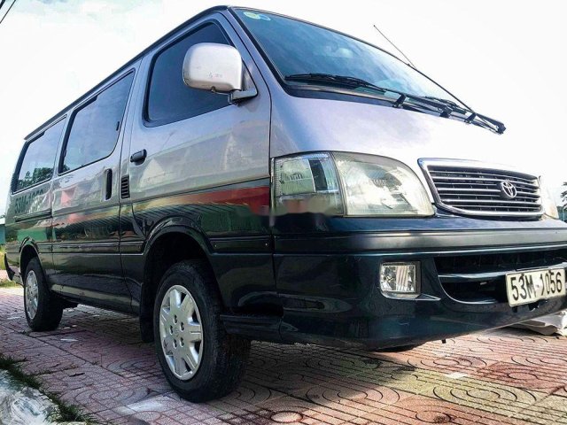 Cần bán Toyota Hiace sản xuất 2000 chính chủ