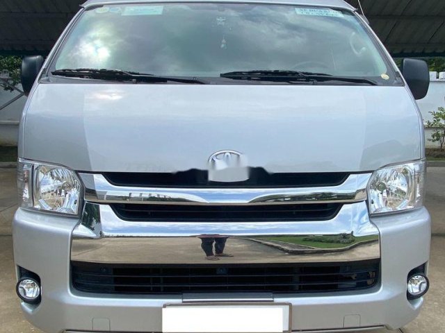 Bán ô tô Toyota Hiace năm sản xuất 2018, xe nhập