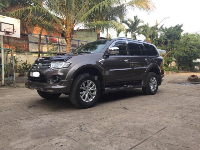 Bán Mitsubishi Pajero Sport năm 2016, màu xám, số sàn0