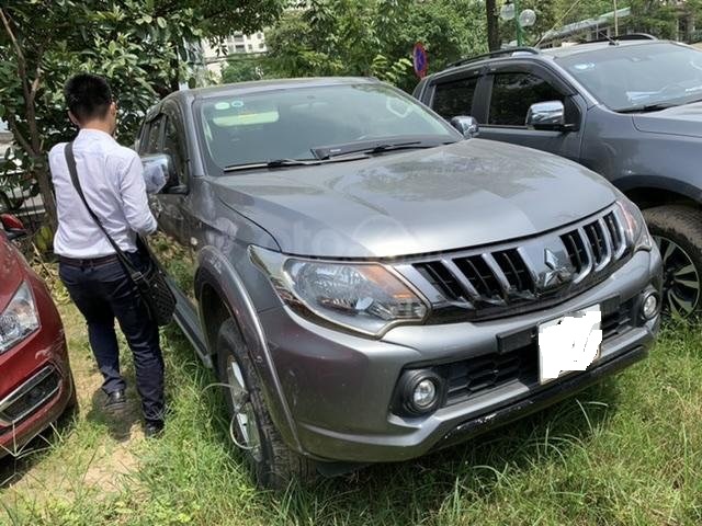 Mitsubishi Triton 2017 số sàn 1 cầu