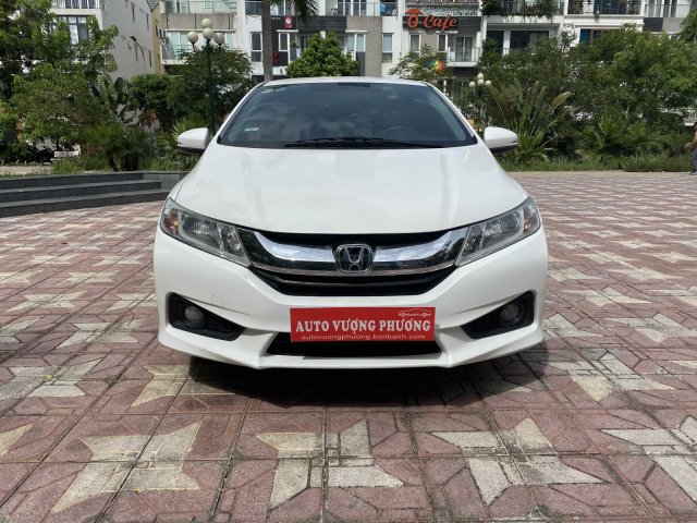 Cần bán gấp Honda City năm 2017, xe gia đình giá chỉ 455 triệu đồng0