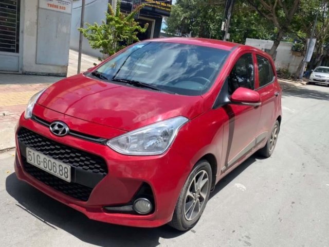 Bán Hyundai Grand i10 đời 2018, màu đỏ, 380tr0