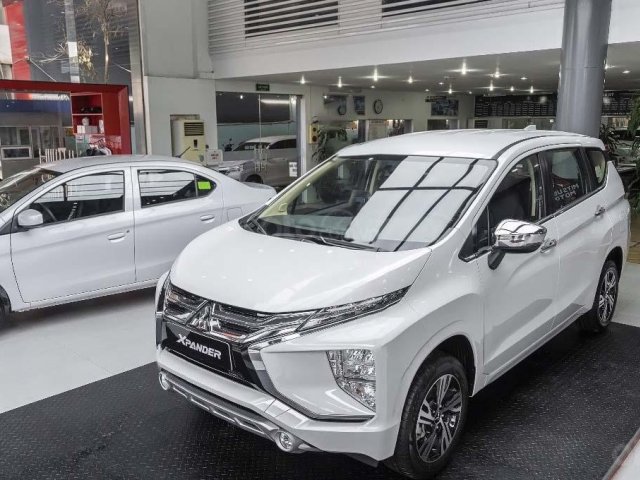 Bán xe Mitsubishi Xpander 1.5 AT năm 2020, màu trắng, nhập khẩu, mới 100%0