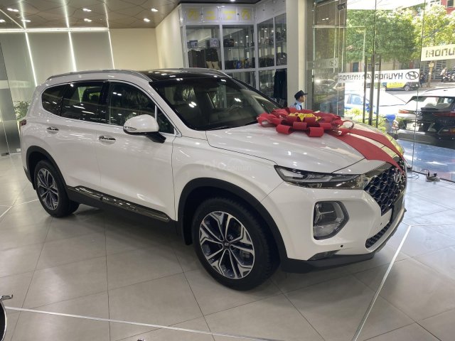 Bán ô tô Hyundai Santa Fe năm 2020, màu trắng, máy dầu, số tự động