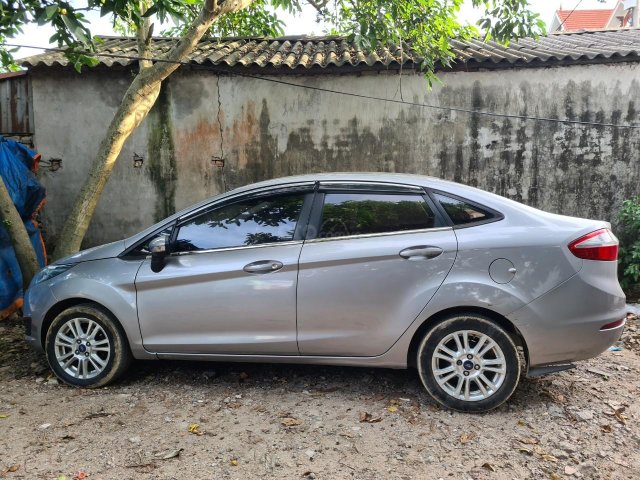 Xe Ford Fiesta Trend 1.5 AT 2015 - 300triệu