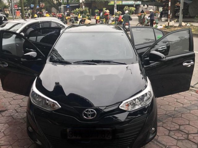 Cần bán Toyota Vios năm sản xuất 2020, màu đen0