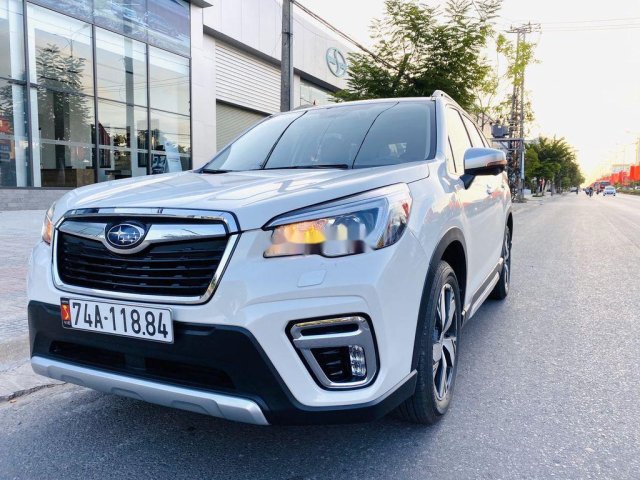 Bán Subaru Forester năm 2019, màu trắng, nhập khẩu còn mới