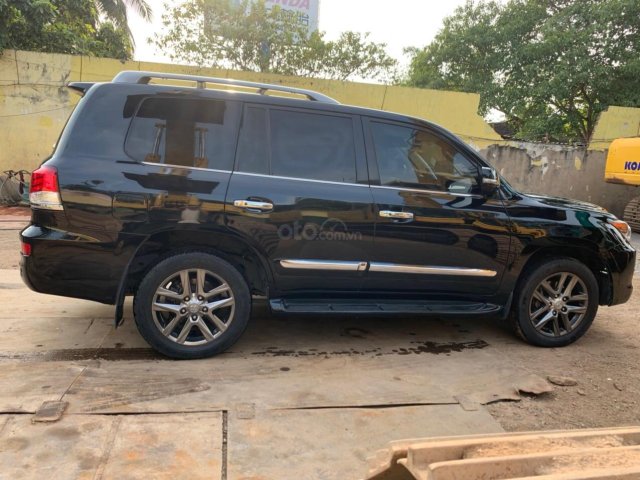 Bán gấp Lexus LX 570 đời 2008, màu đen, xe chính chủ