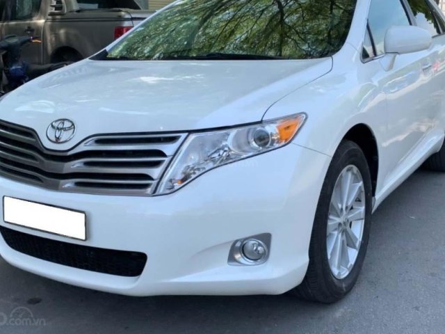 Bán Toyota Venza đời 2009, màu trắng, nhập khẩu, máy 2.7