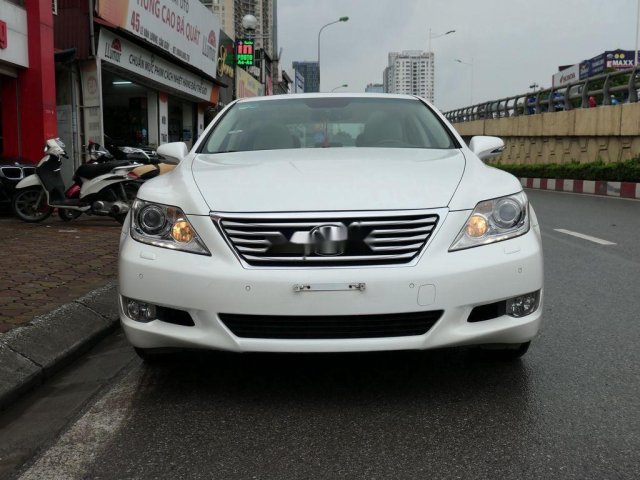 Cần bán lại xe Lexus LS460L sản xuất 2010, nhập khẩu 0