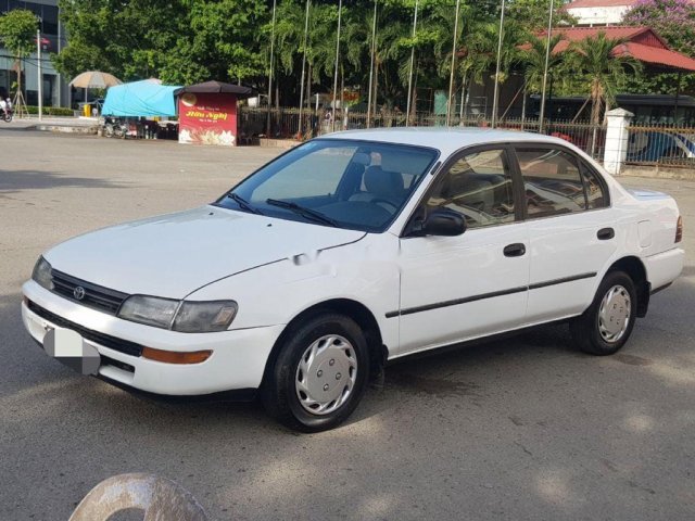 Xe Toyota Corolla 1996, nhập khẩu nguyên chiếc còn mới