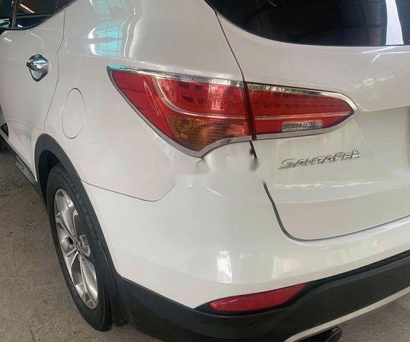 Bán Hyundai Santa Fe năm 2014 còn mới, giá chỉ 770 triệu