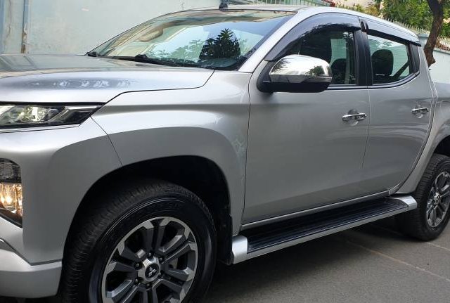 Bán xe Mitsubishi Triton năm 2018, màu bạc, nhập khẩu nguyên chiếc 0