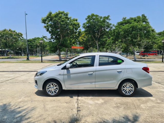 Bán Mitsubishi Attrage đời 2020, màu trắng, số sàn, giao xe nhanh0