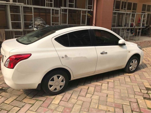 Bán Nissan Sunny đời 2016, màu trắng chính chủ0