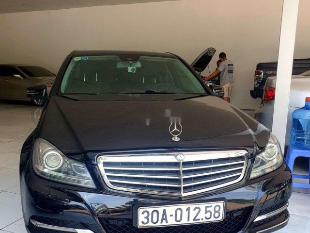 Bán Mercedes C250 đời 2013 còn mới0