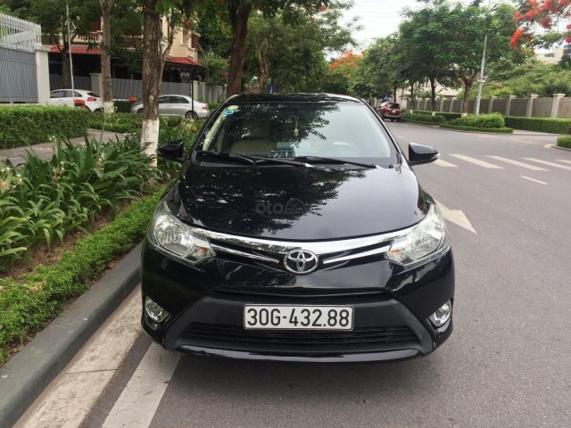 Chính chủ tôi cần bán chiếc Toyota Vios 2015 số sàn ai có nhu cầu0