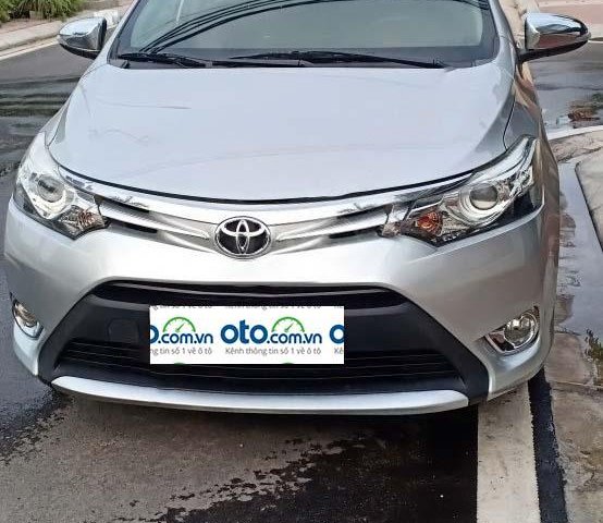 Cần bán Toyota Vios đời 2014, màu bạc, chính chủ, 415tr0