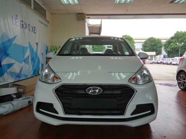 Cần bán xe Hyundai Grand i10 năm 2019, màu trắng