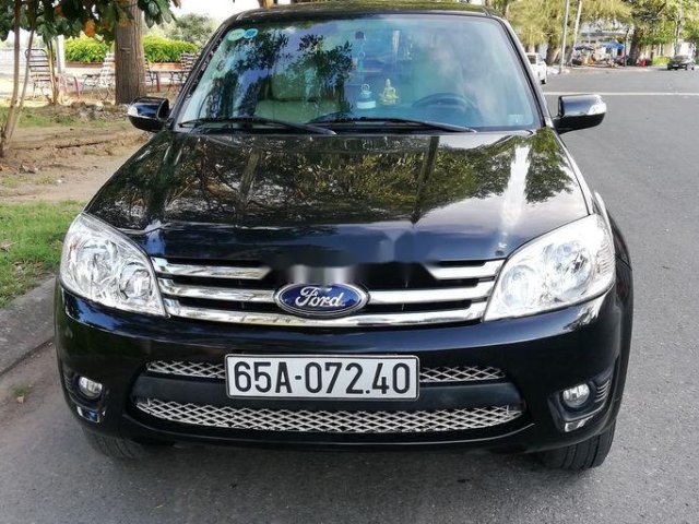 Bán ô tô Ford Escape năm sản xuất 2010, màu đen. Biển số Cần Thơ 650