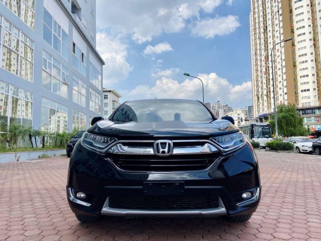 Chính chủ bán Honda CR V 2018, màu đen, nhập khẩu