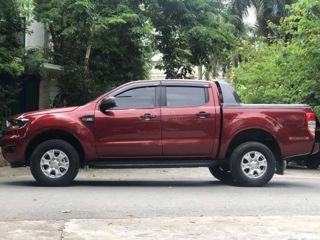 Bán xe Ford Ranger đời 2020, màu đỏ, xe nhập còn mới, giá tốt0