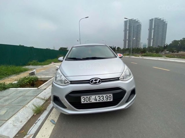 Cần bán gấp Hyundai Grand i10 sản xuất năm 2016, màu bạc, xe nhập còn mới0