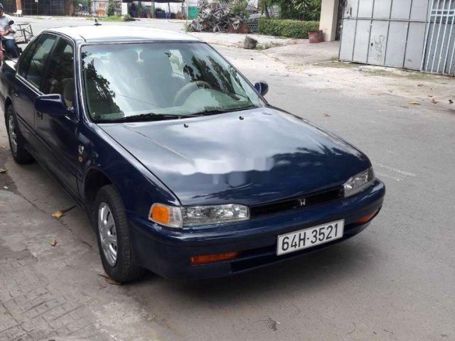 Cần bán Honda Accord sản xuất 1994, màu xanh lam, xe nhập