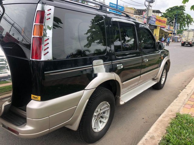 Bán xe Ford Everest năm sản xuất 2005, màu đen0