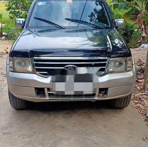 Cần bán xe Ford Everest sản xuất 2005, nhập khẩu nguyên chiếc