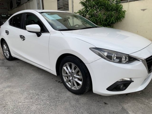 Bán xe Mazda 3 1.5 sản xuất năm 2016, màu trắng như mới giá cạnh tranh