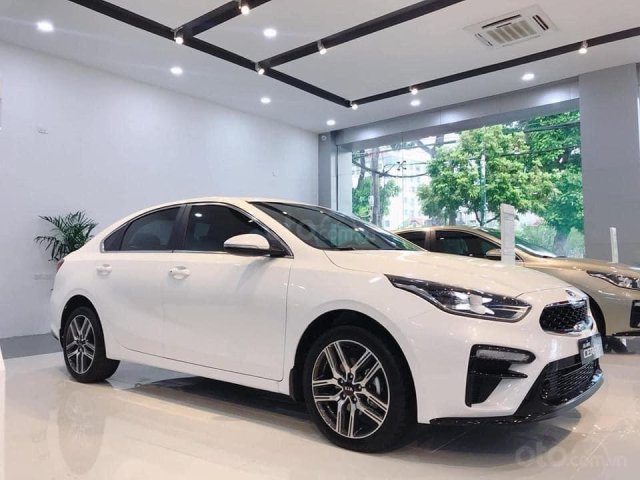 Kia Quảng Ninh - Kia Cerato 1.6L, giá siêu hấp dẫn, sẵn xe giao trong tháng 12/2020